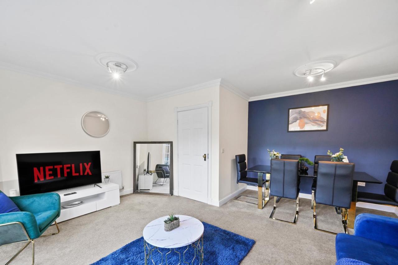 Lovely 4 Bedroom House In - Sleeps 10 Holiday home York