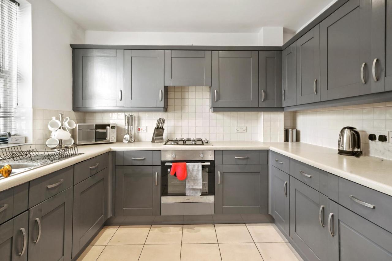 Holiday home Lovely 4 Bedroom House In - Sleeps 10